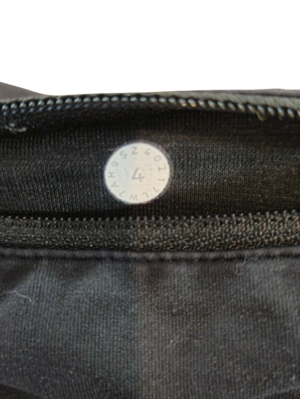 Lululemon Pace Perfect Short 3” Air Time White Black Black Size 4 - Picture 10 of 10